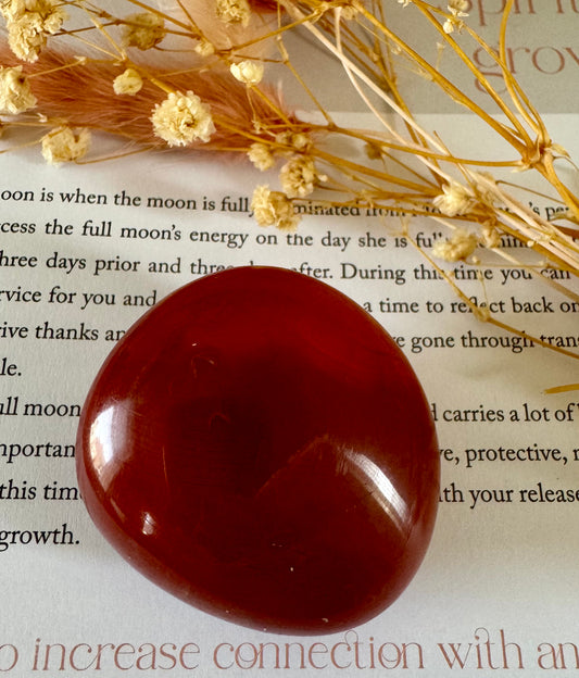 Carnelian Palmstone 2