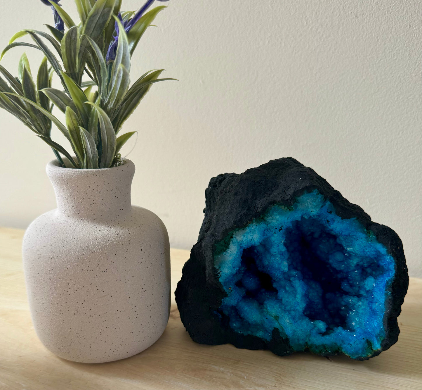 Blue Quartz Geode (Dyed)