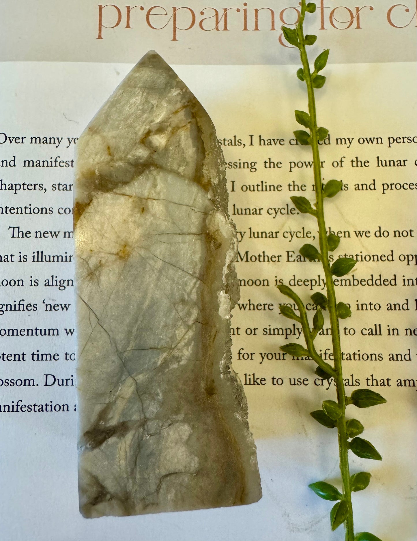 White Sphalerite Druzy Point 1