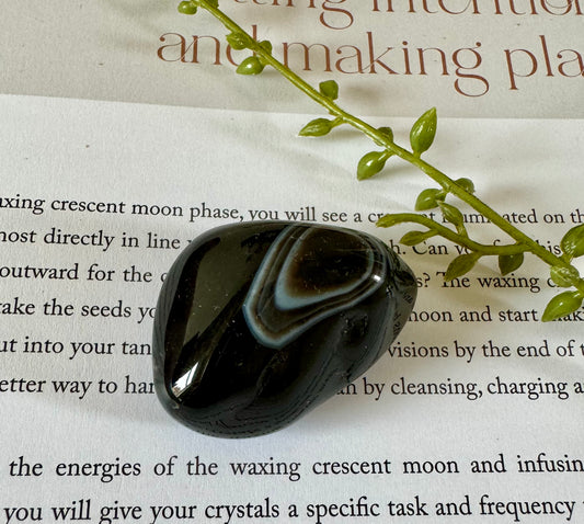 Black Agate Tumblestone